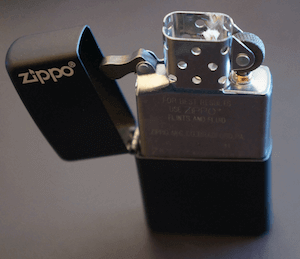 Informations pour recharger en essence son briquet Zippo